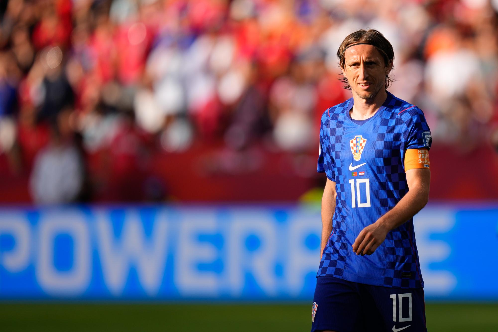 Luka Modri continue avec la Croatie, la retraite internationale attendra