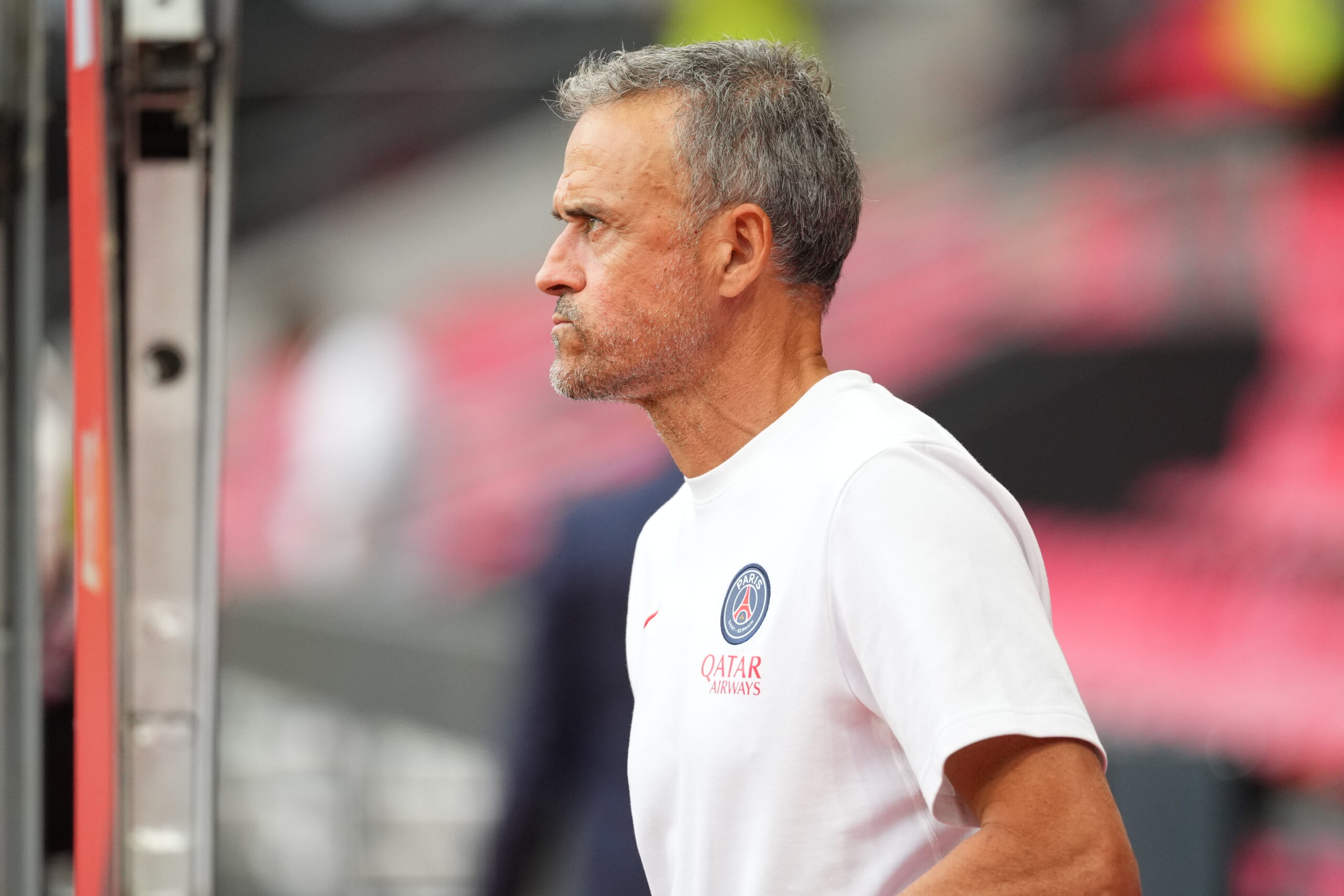Luis Enrique rend hommage à Éric Roy avant le match hommage Brest-PSG en Ligue 1 : « il va nous manquer »