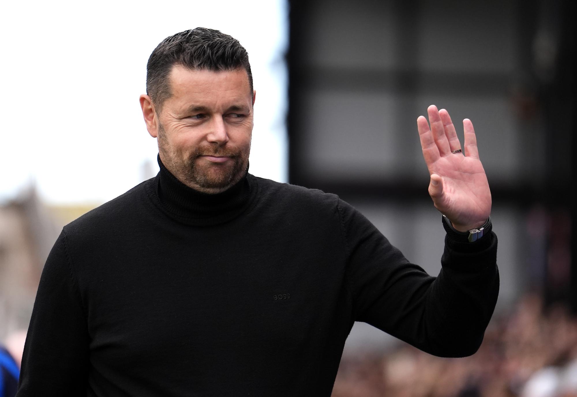 Le président de Crystal Palace crispé par une décision de Pierre Sage