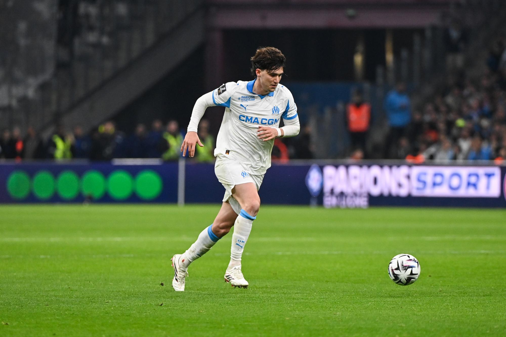 «/Une relation d'amour-haine/» - Leonardo Balerdi évoque ses rapports avec les supporters de l'OM à quelques heures du Classique
