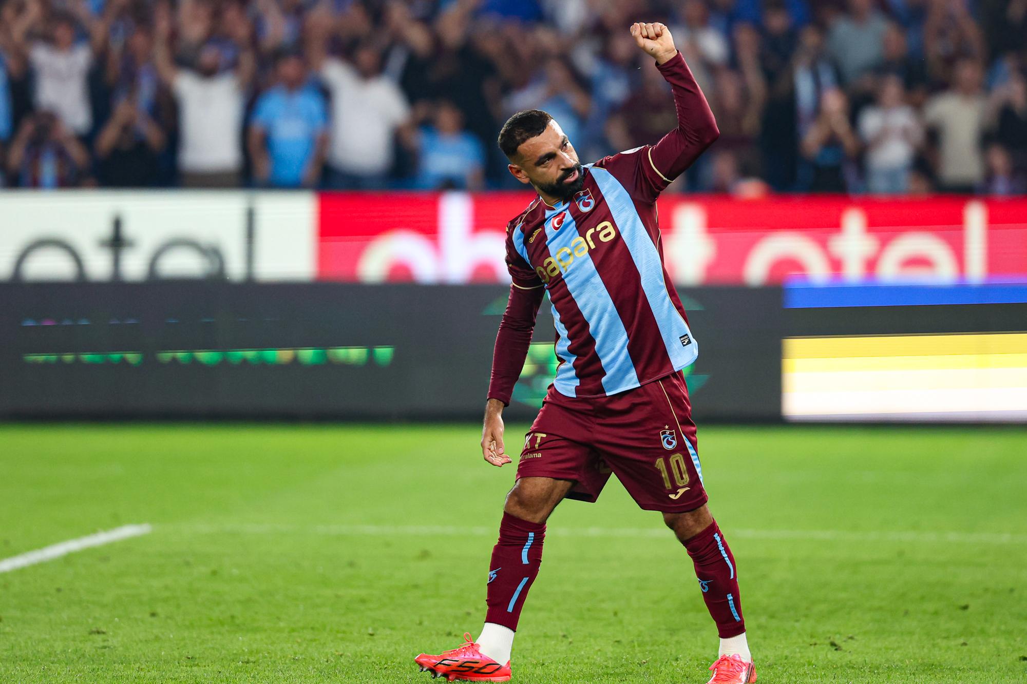 Turquie : auteur d'un triplé contre Galatasaray, Mohamed Salah tient son match référence avec Trabzonspor