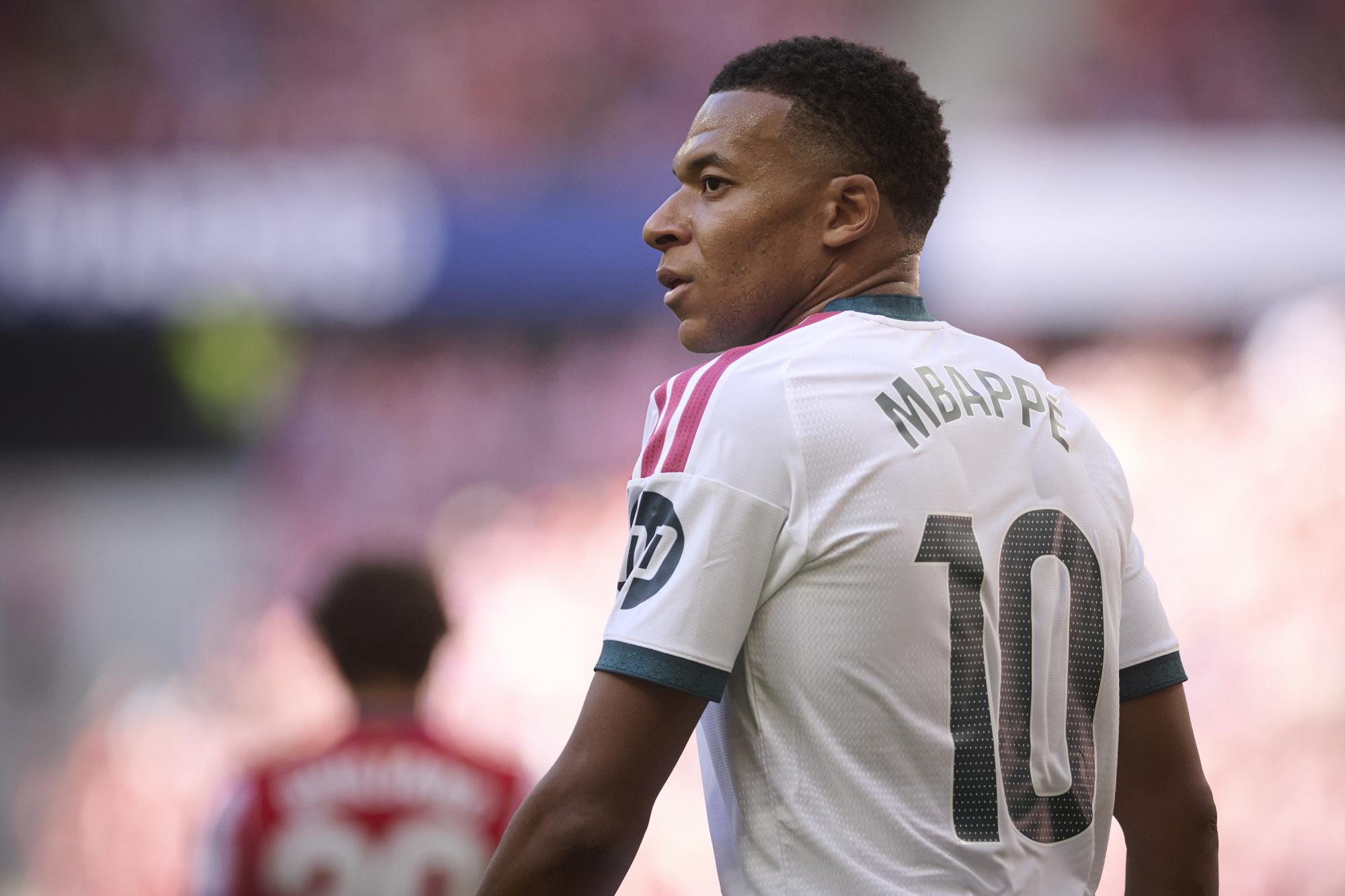 Les 10 prochains coups de com de Mbappé pour le Ballon d'or