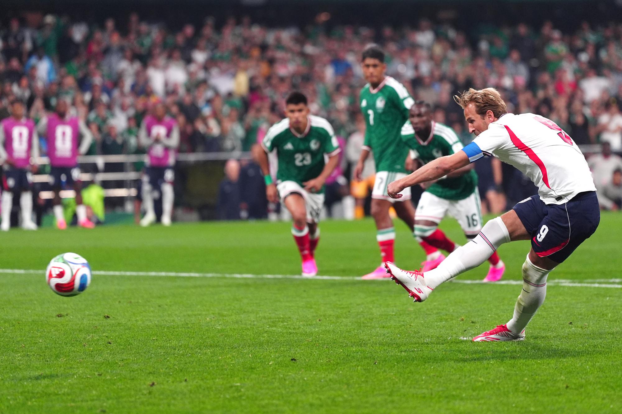 Angleterre : La fin de carrière de Harry Kane pourrait passer par le football américain
