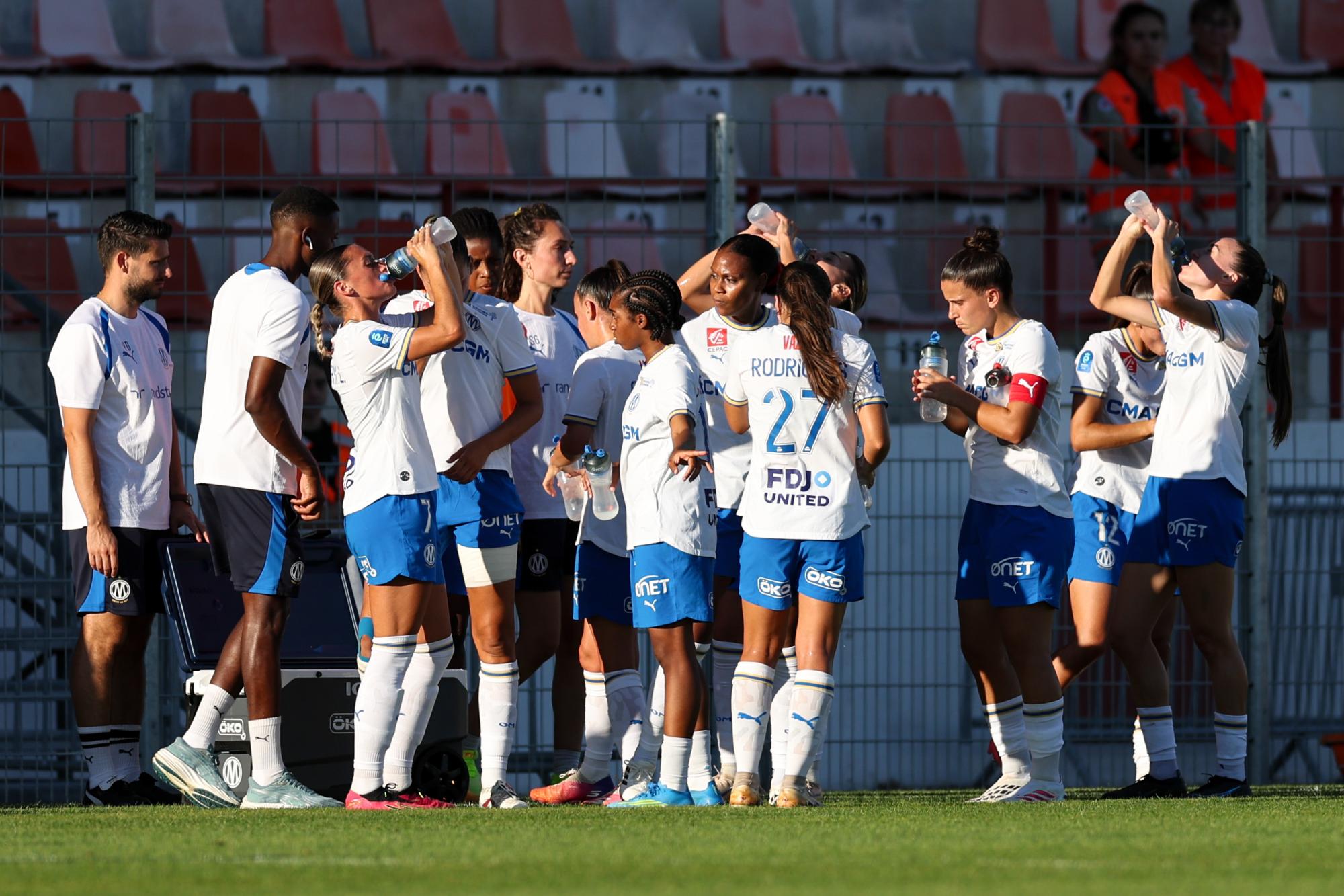 Coupe LFFP : L'Olympique de Marseille écrase Thonon et conserve la première place du classement, l'AS Saint-Etienne surprend Nantes, Auxerre bat Lens aux tirs au but... Tous les résultats de cette 3e journée