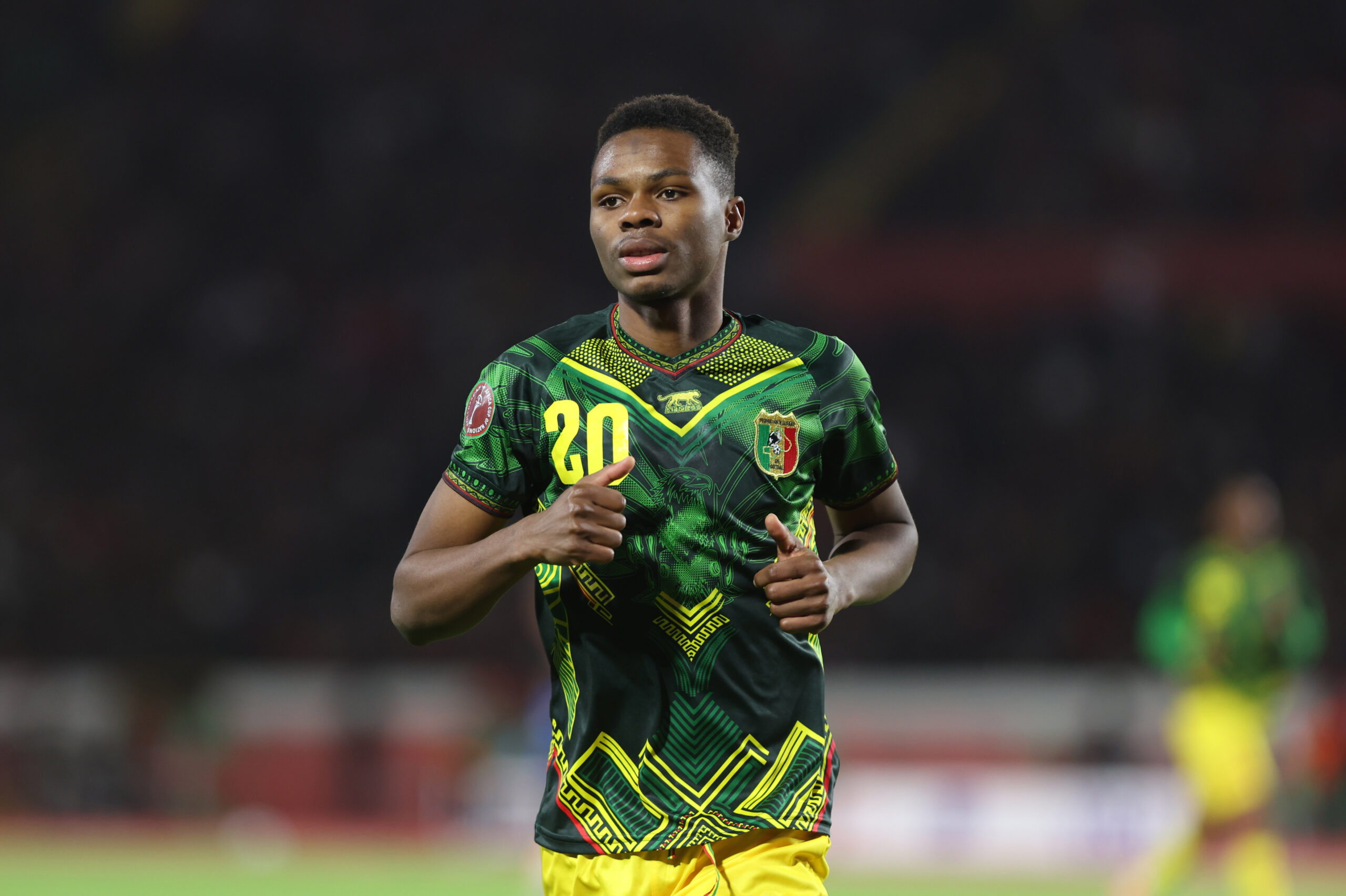 Mamadou Sangaré répond ironiquement sur X à un supporter malien après la victoire contre le Liberia