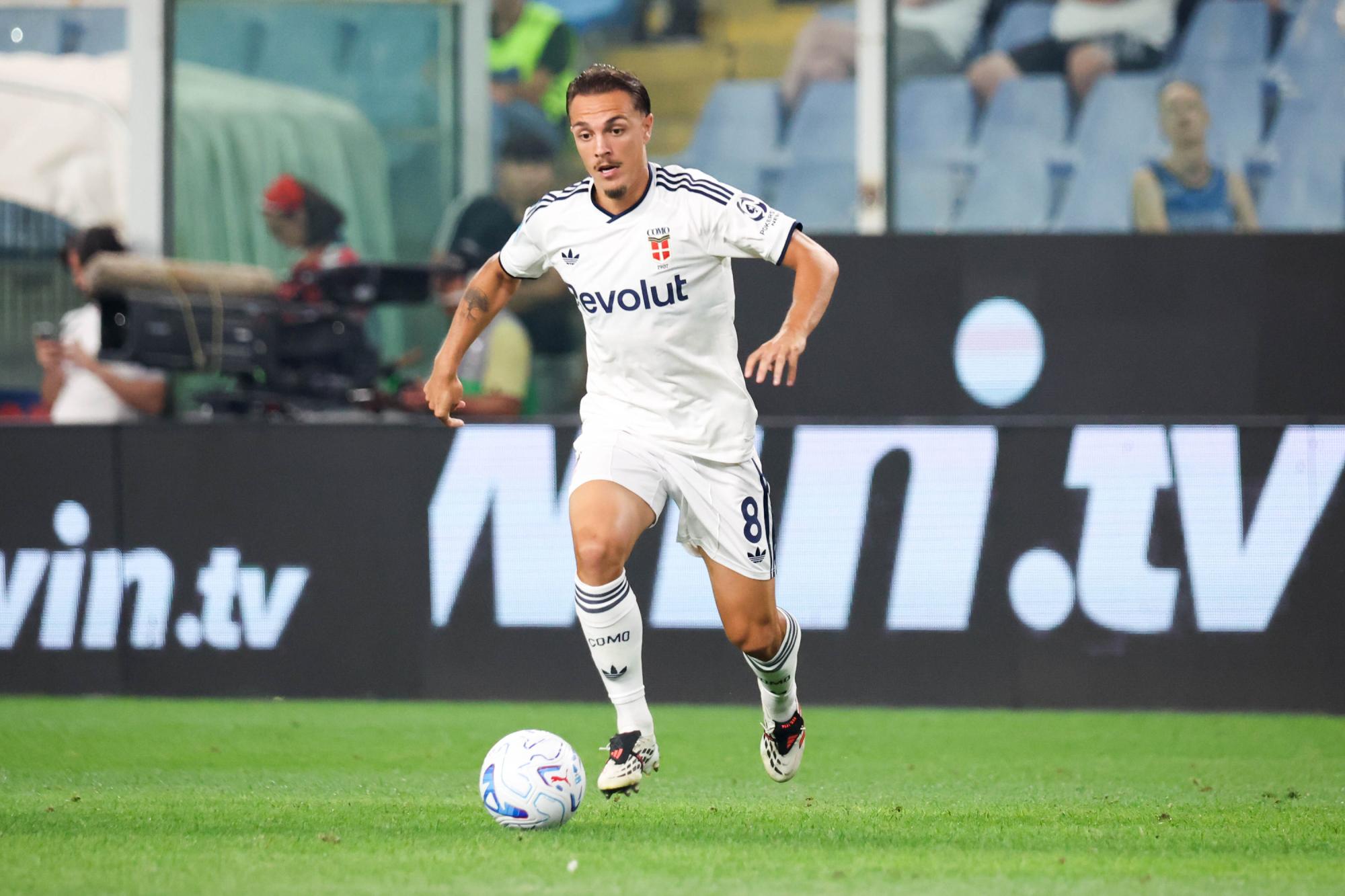 L'ancien joueur de l'Olympique lyonnais Maxence Caqueret parle de sa coupe de cheveux