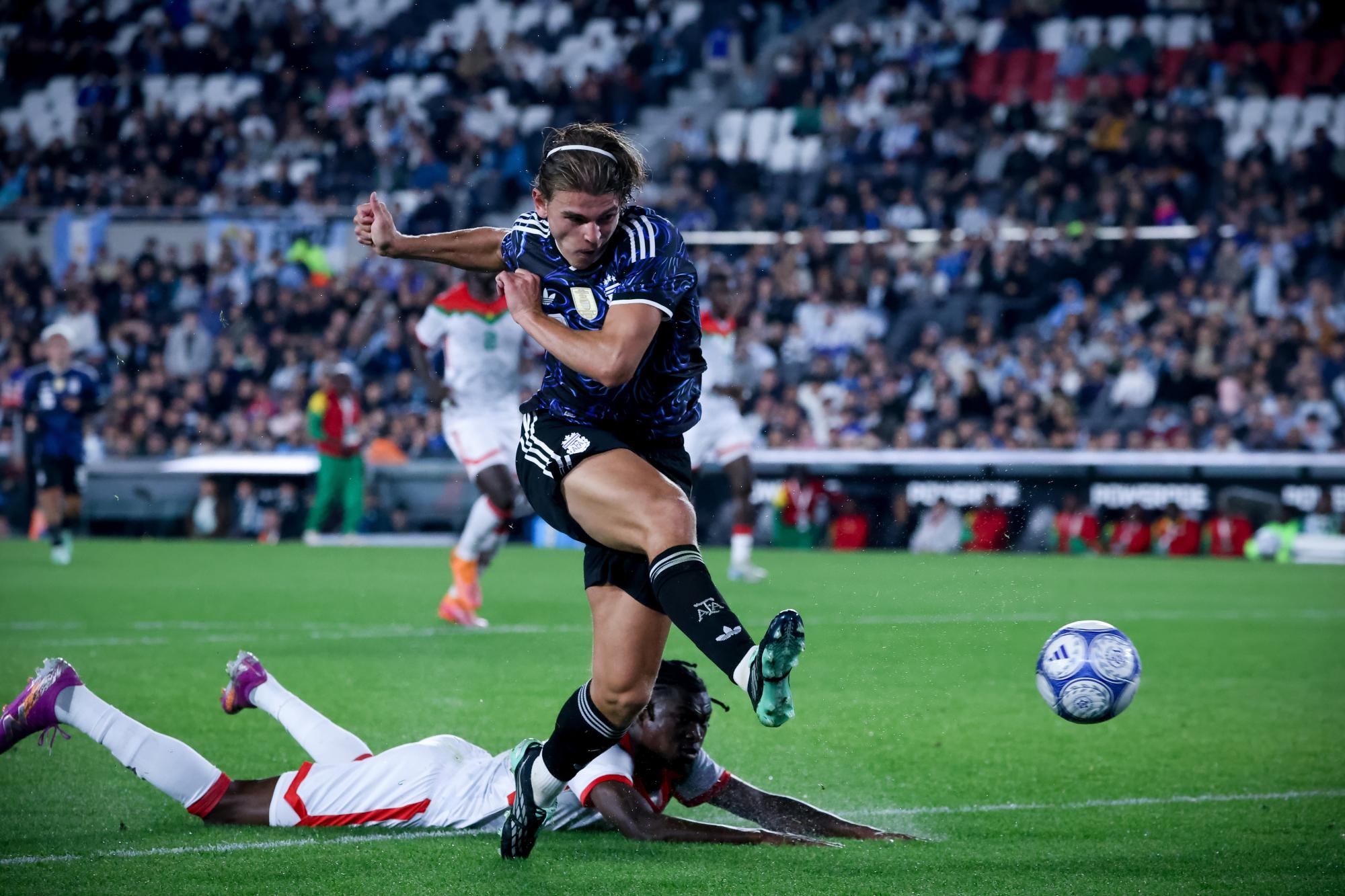 Amical international : L'ère post-Messi se poursuit avec une large victoire pour l'Argentine face au Burkina Faso