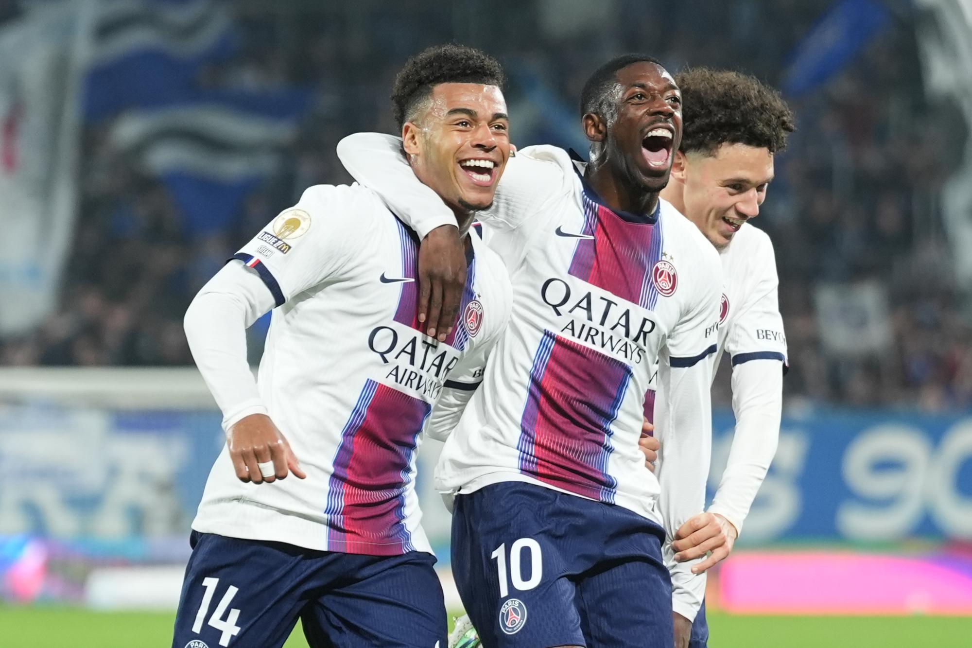 Ligue 1 : Le PSG renverse Strasbourg et revient à hauteur de Monaco en tête du classement