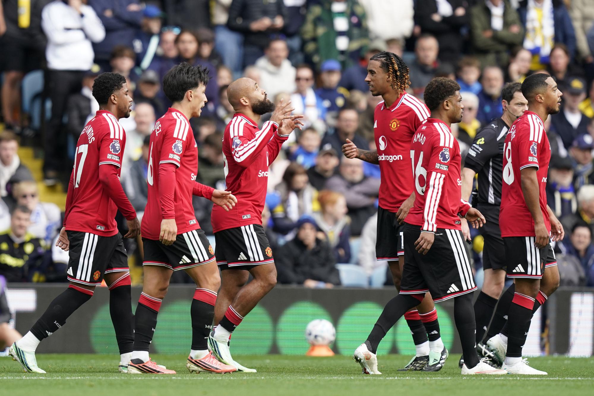 Premier League : Manchester United laisse encore filer des points à Leeds