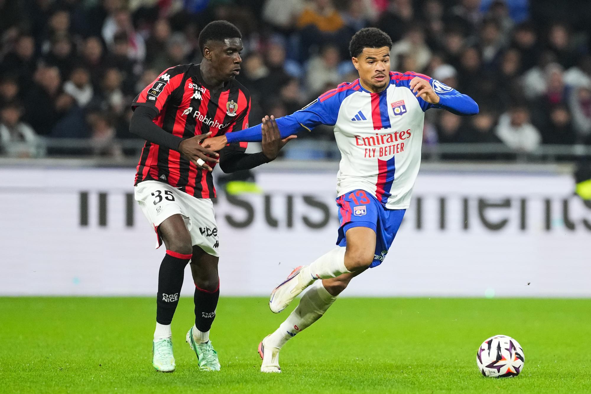 Lyon s'impose dans la douleur contre Nice et prend la tête de la Ligue 1