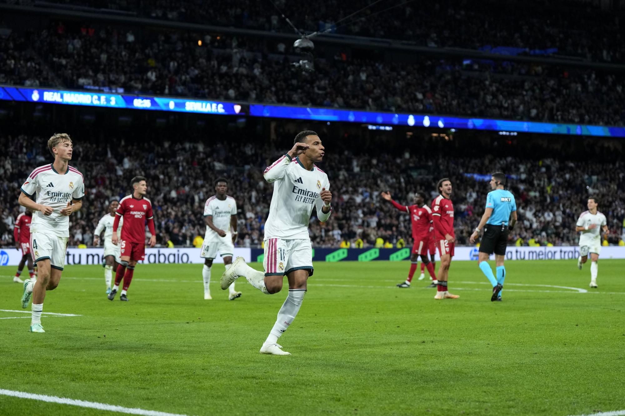 Liga : grâce à un doublé de Kylian Mbappé, le Real Madrid ne fait qu'une bouchée de Séville