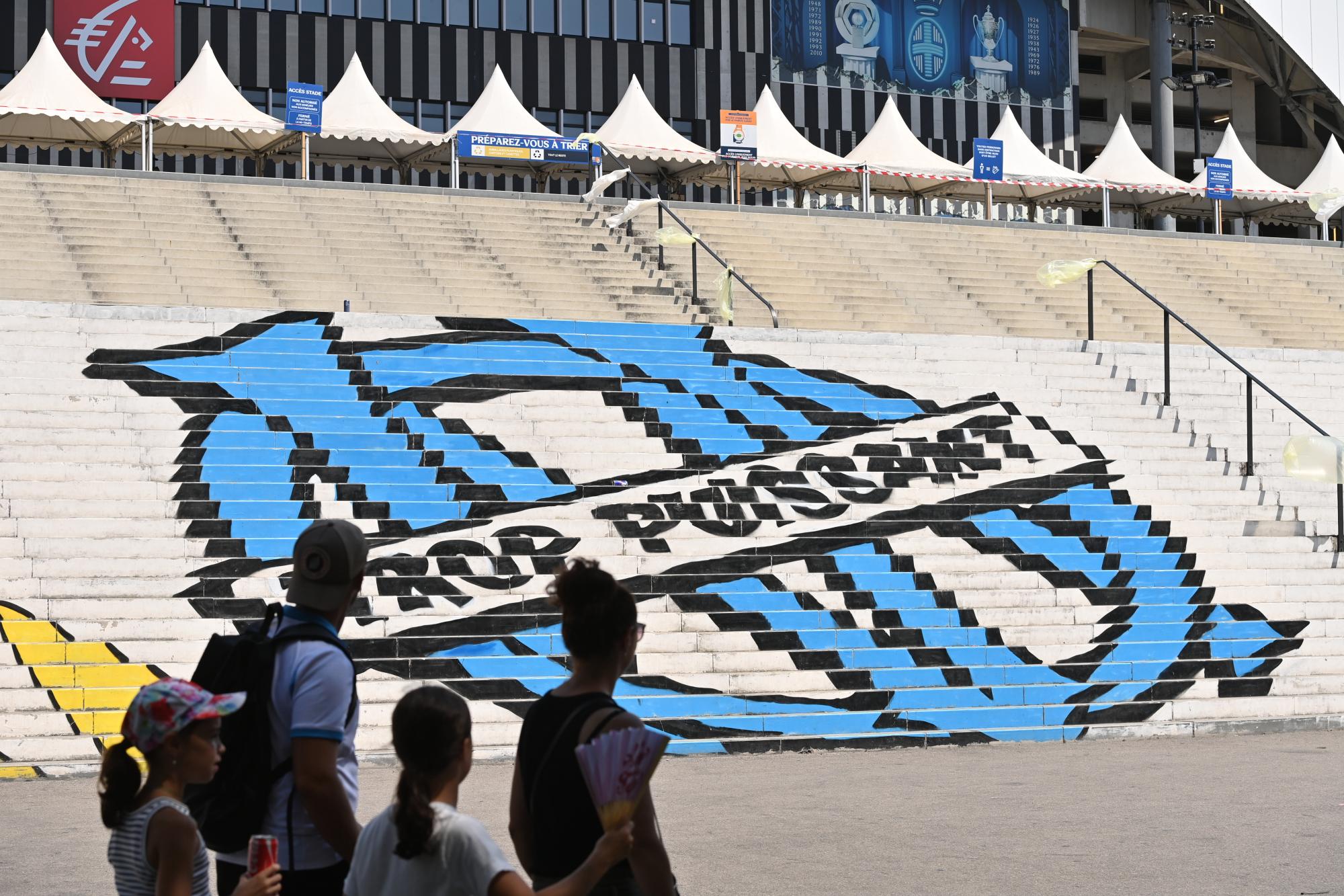 L'OM communique après le pillage de sa boutique