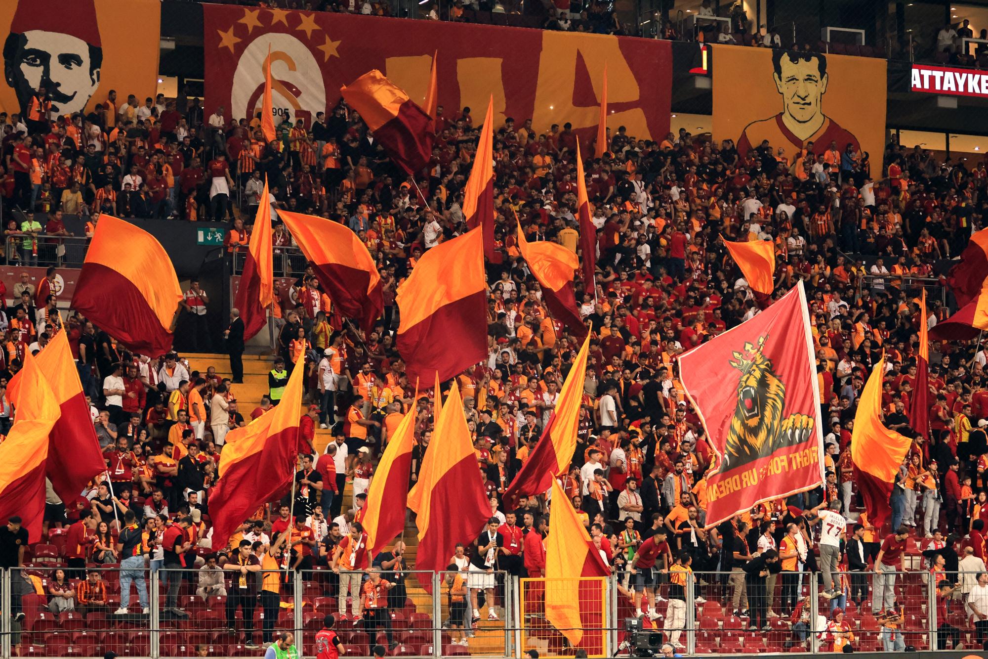Ligue des champions : Galatasaray veut obtenir des garanties sécuritaires avant son match à Lille