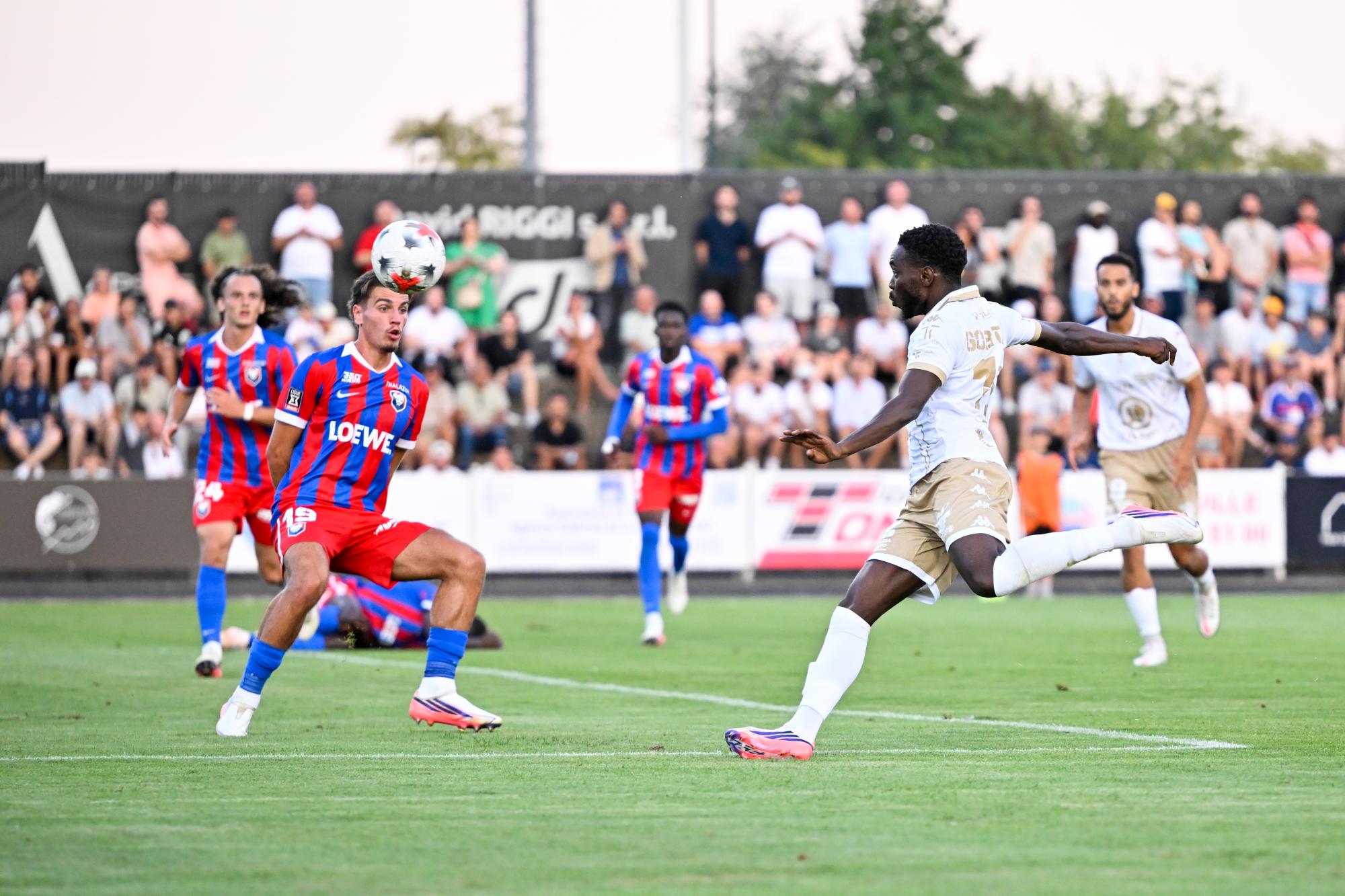 Ligue 3 : Face aux critiques, la FFF et Ligue 1+ pourraient changer l'heure du multiplex