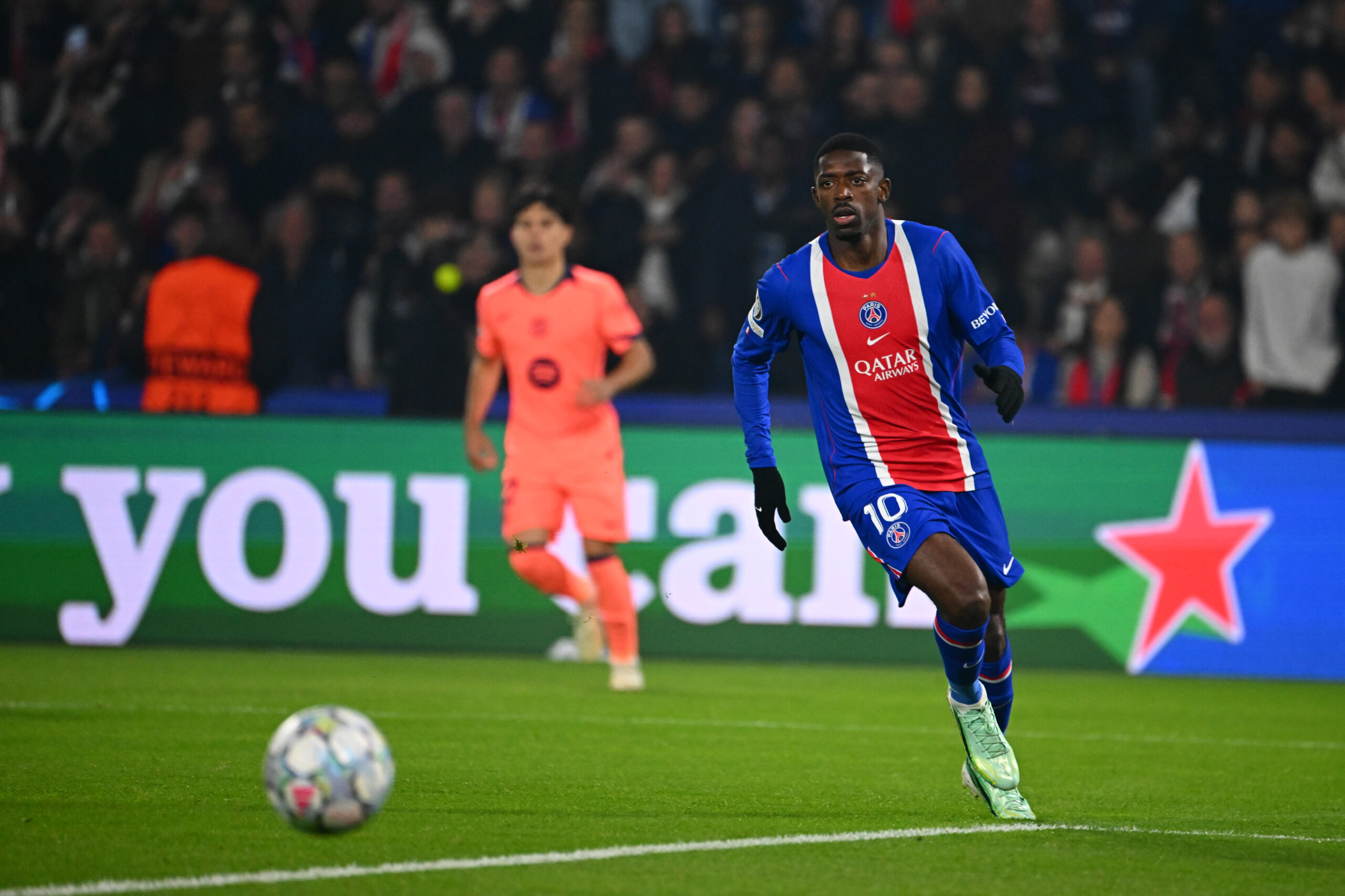 Ligue des champions : Ousmane Dembélé sort sur blessure lors de PSG-Barcelone