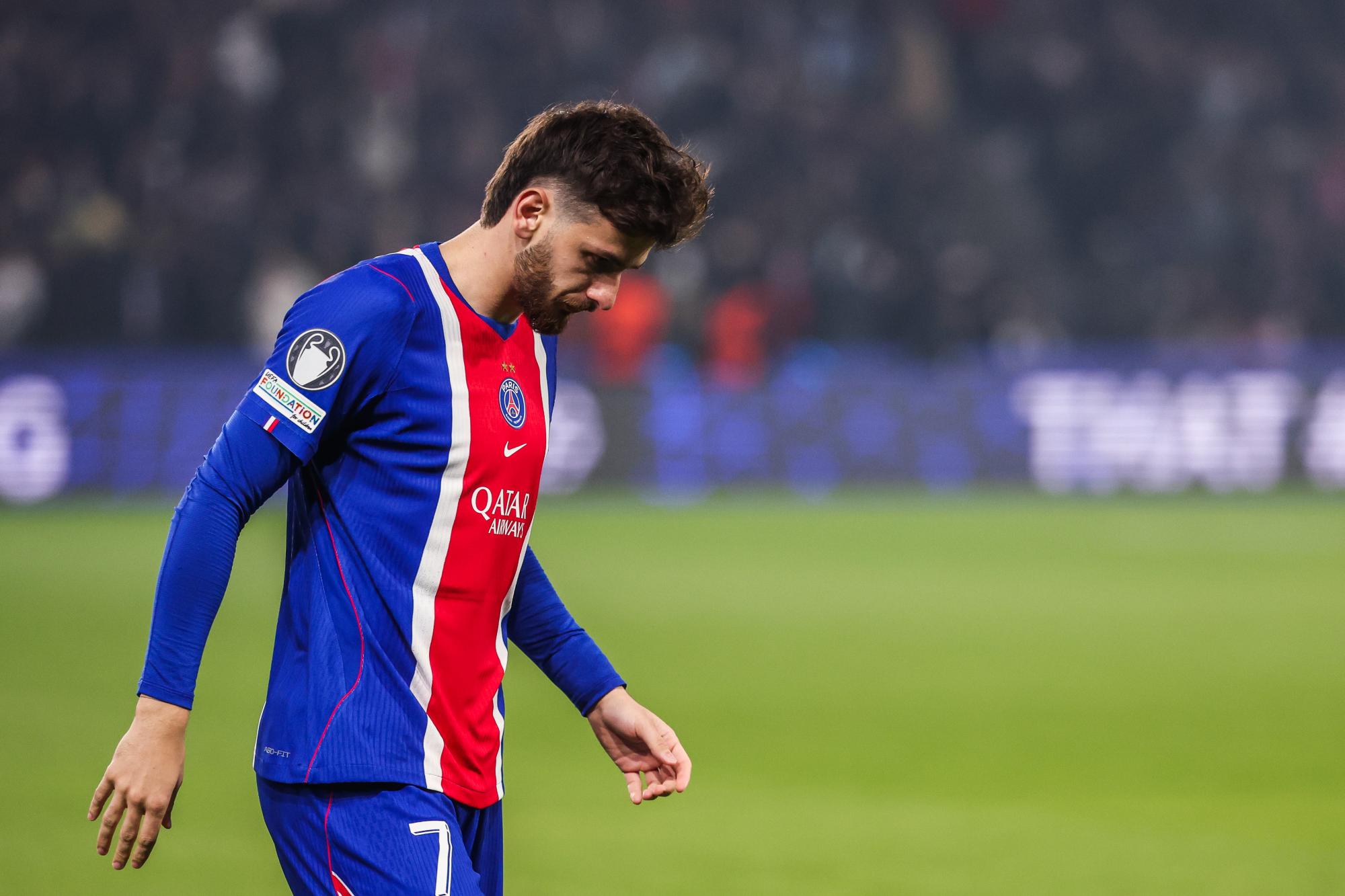 Ligue 1 : Khvicha Kvaratskhelia va se faire opérer du genou droit en début de semaine à Doha, la capitale du Qatar