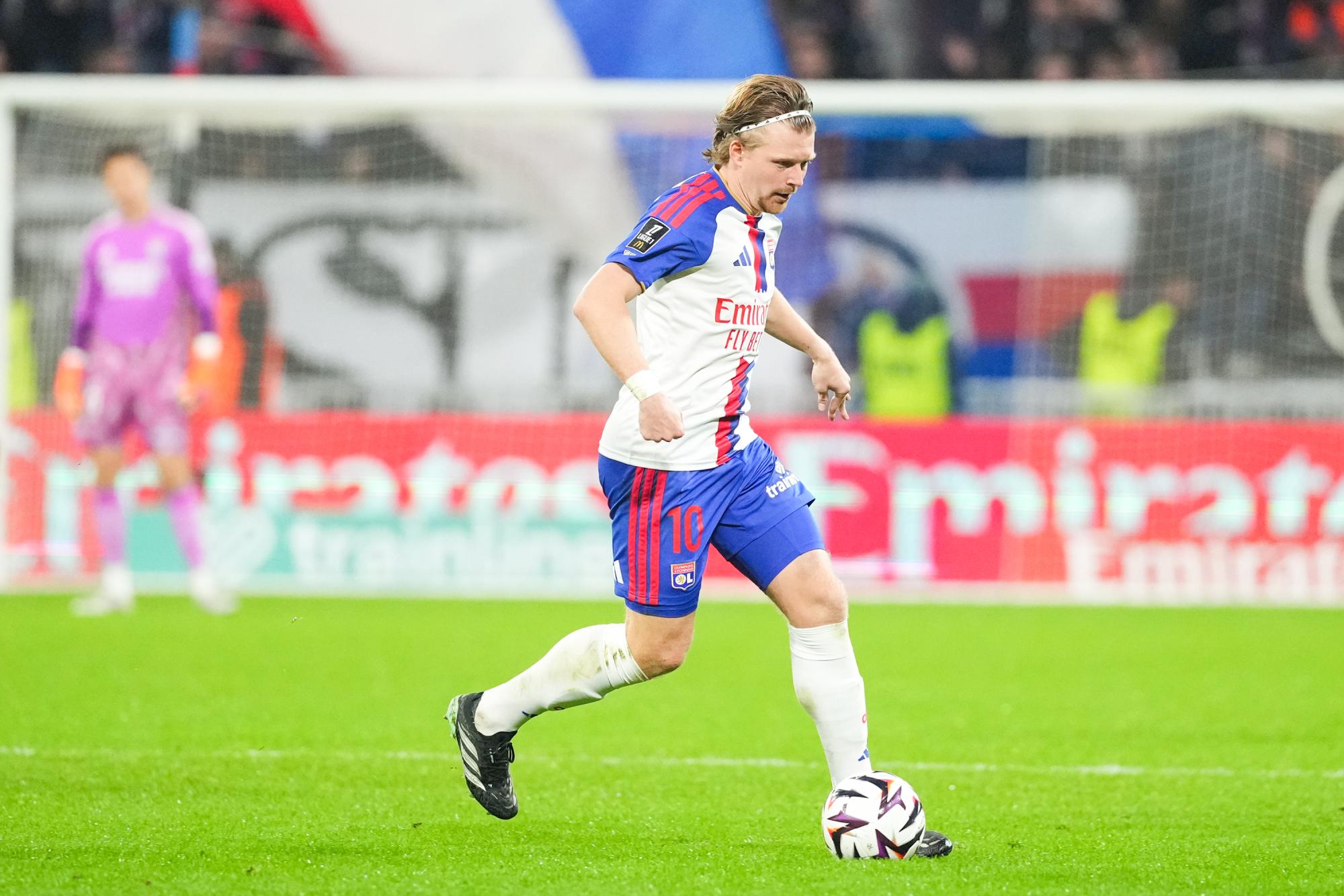 Ligue 1 : Blessé à l'entraînement, Pavel `ulc va être opéré du ménisque du genou droit et sera indisponible quatre mois pour l'Olympique lyonnais