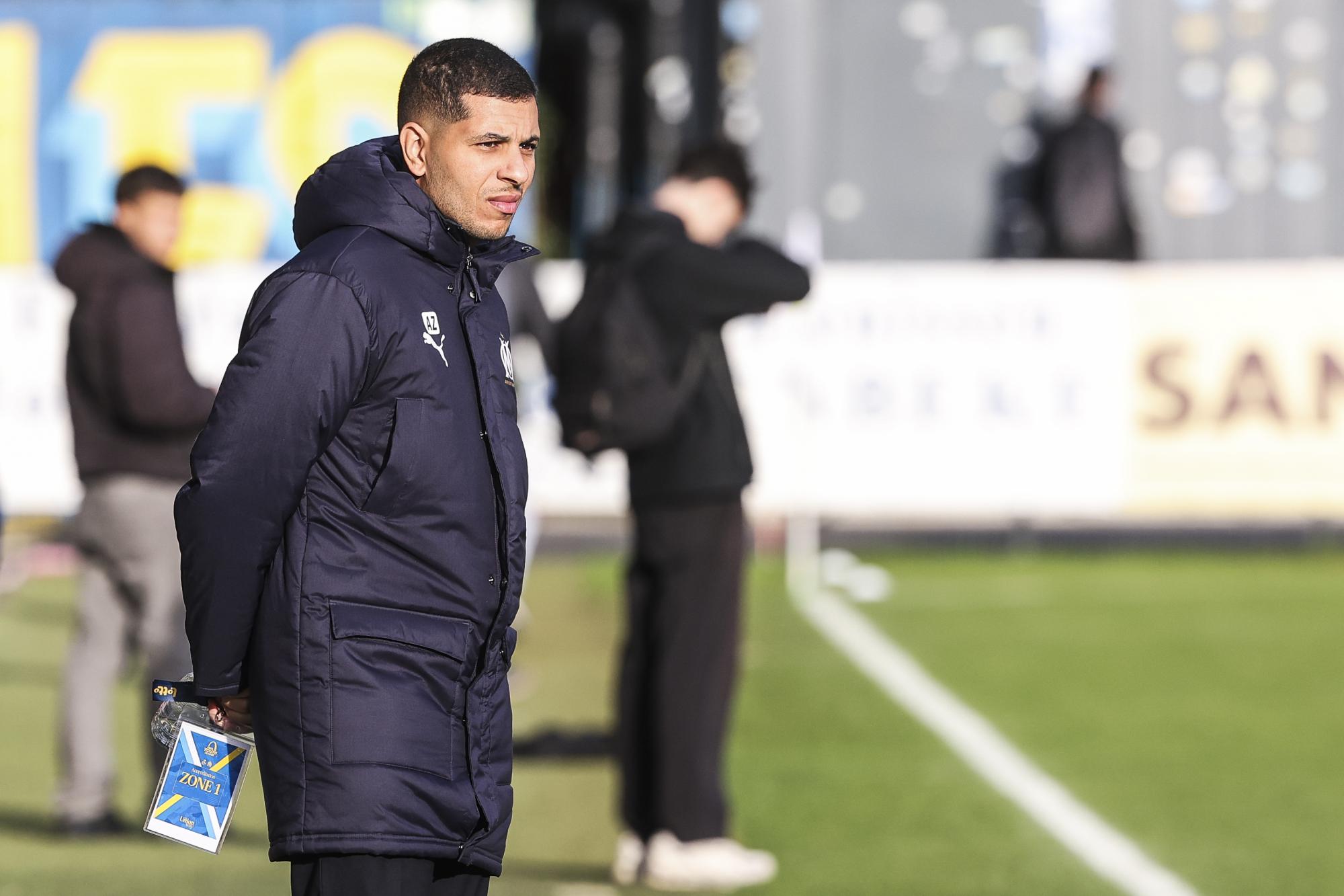 OM : Ali Zarrak répond aux accusations de harcèlement de Jean-Pierre Papin