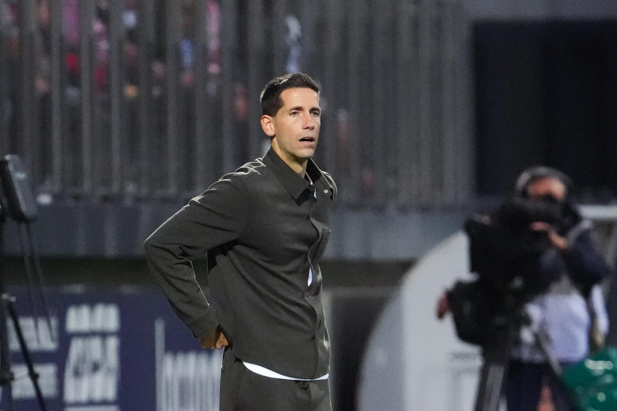 L'USL Dunkerque annonce le départ de son coach Albert Sanchez, qui rejoint Las Palmas