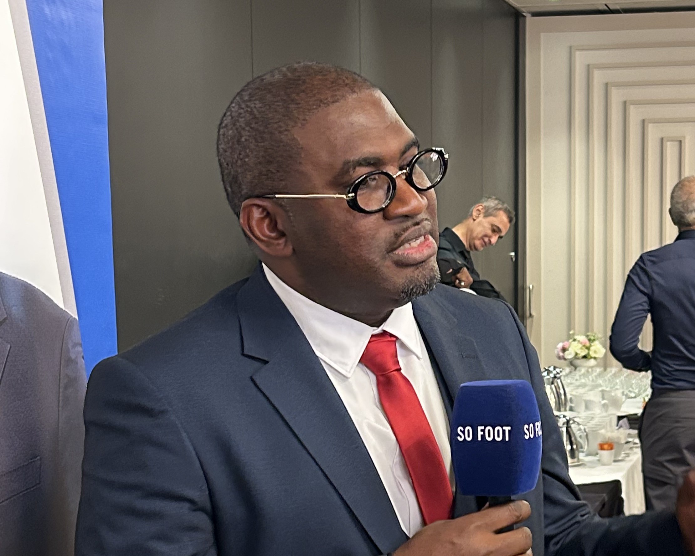 Qui est Jean Crépin Soter Nyamsi, le candidat qui veut révolutionner la FIFA ?