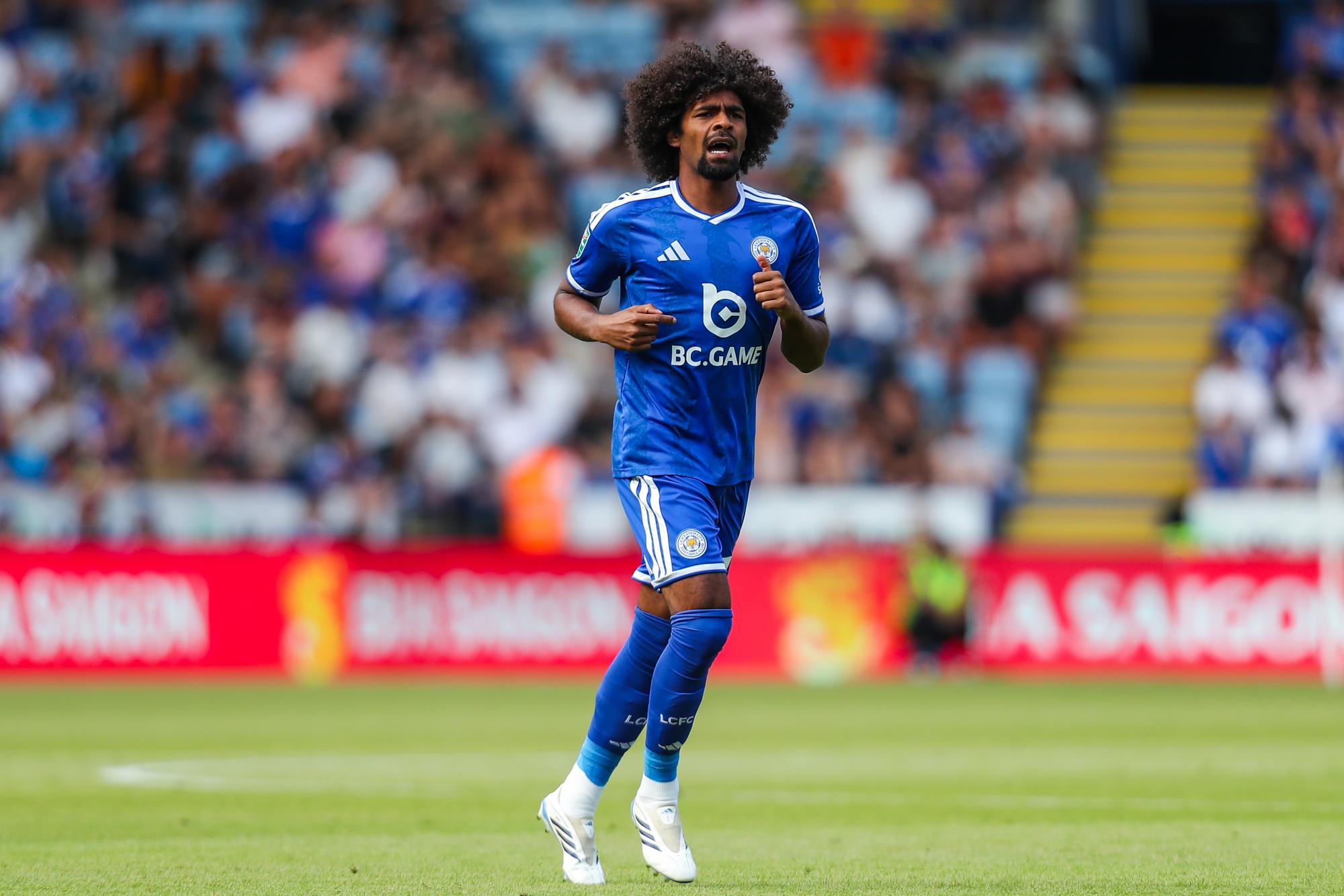 L'ancien milieu de Leicester Hamza Choudhury récolte 130 000 livres sterling pour les enfants de Gaza