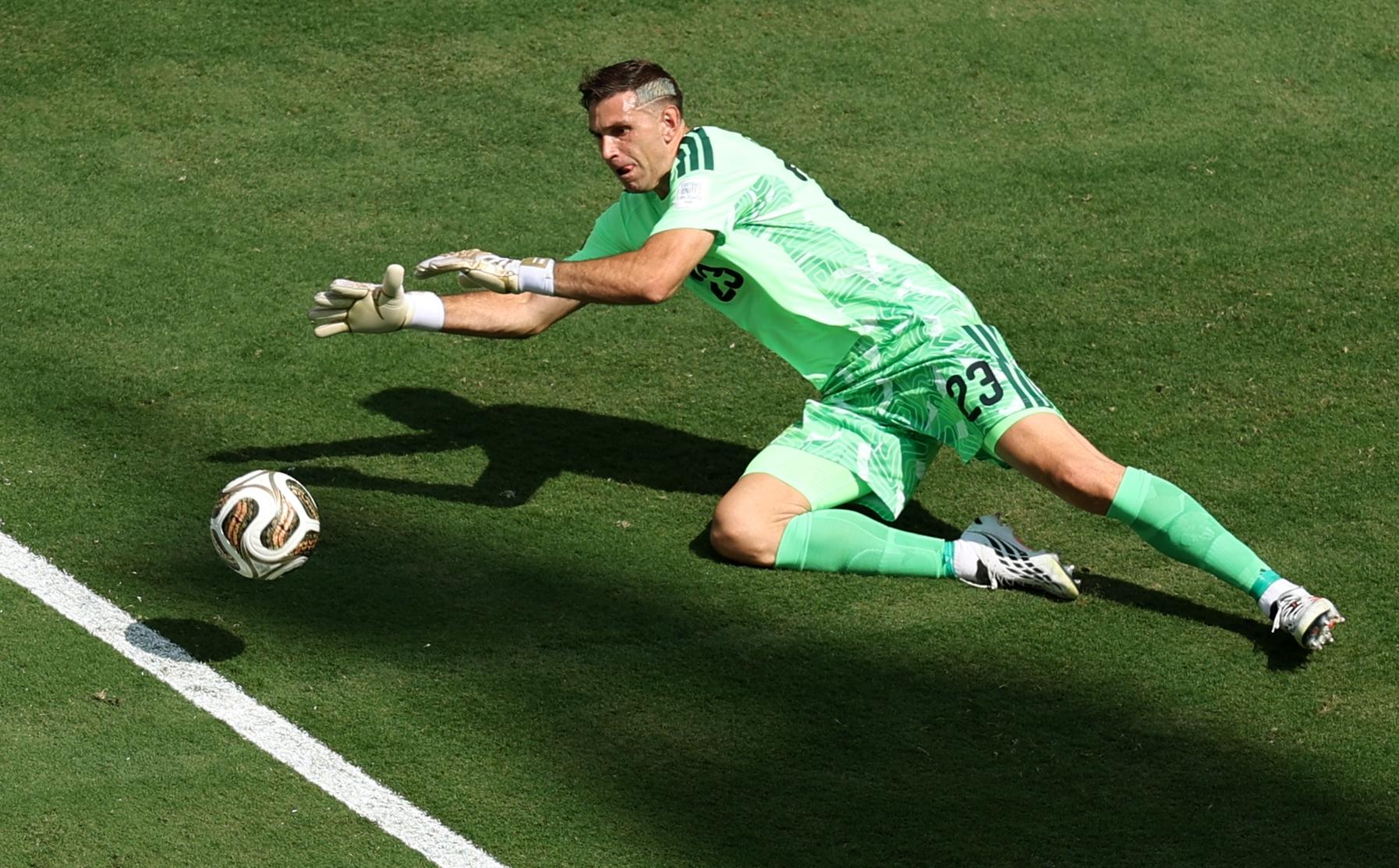 Coupe du monde : le gardien de l'Argentine Emiliano Martínez préfère la France 2022 à l'Espagne 2026